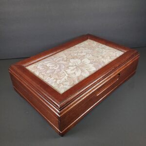 Vintage Mahogany Wood Jewelry Box Women’s Keepsake Box